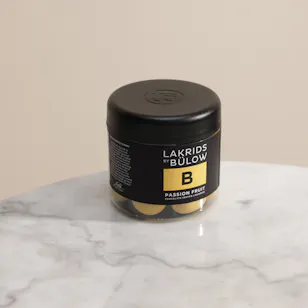 برطمان عرق سوس بالباشن فروت صغير من لاكريدس باي بولو | 115 جرام برطمان عرق سوس بالباشن فروت صغير من لاكريدس باي بولو | 115 جرام