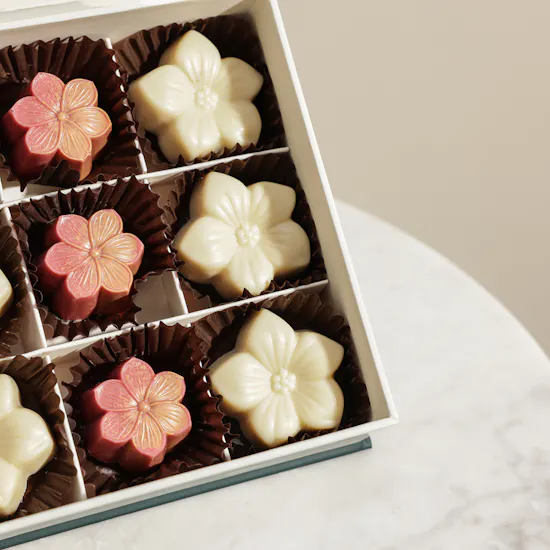 Floward Roses Small Chocolate Box