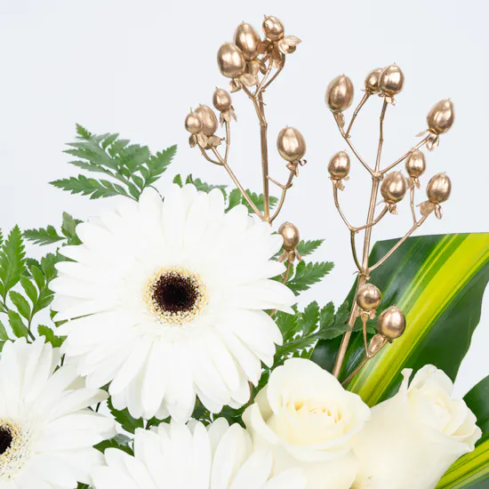 Serene Elegance | Floral Vase