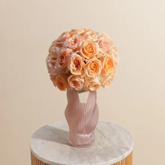 Marvelous Peach Roses Vase