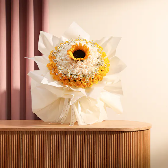 Golden Radiance Bouquet