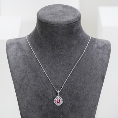 Imseeh Diamond Pendant