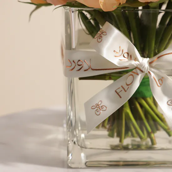 Elegant Peach Rose Vase | 35 Roses