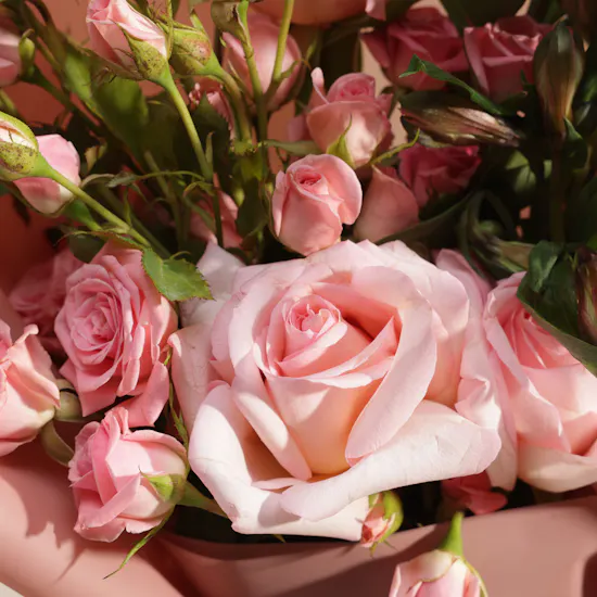 Caroline Svedbom Golden Shadow Halo Ring | Soft Breeze Flower Bouquet
