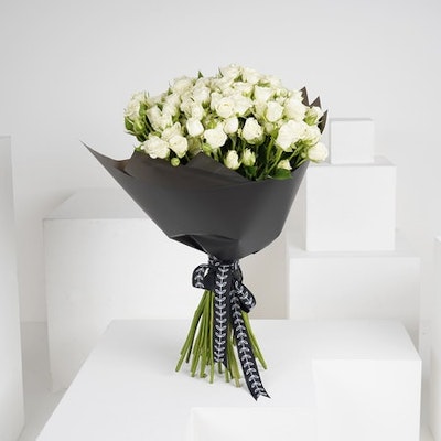 50 White baby roses Bouquet VI