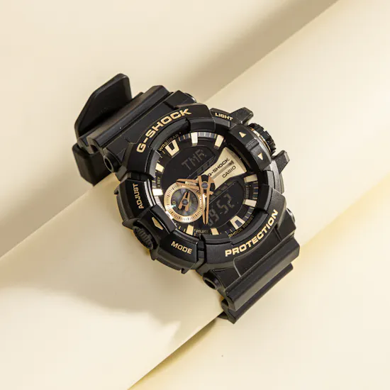 Casio G Shock Men’s GA-400GB-1A9DR Gold and Black Watch