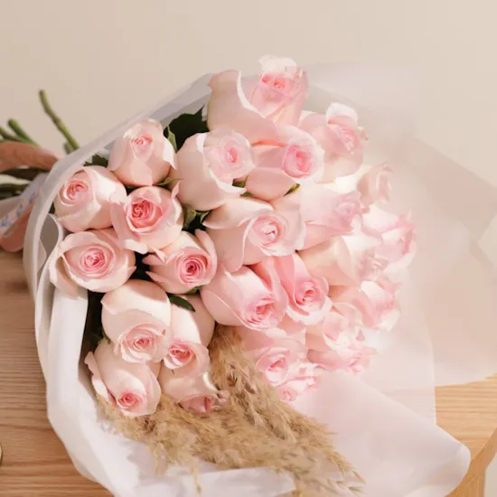 Rose Ribbon Triple Cakes | Pink Roses