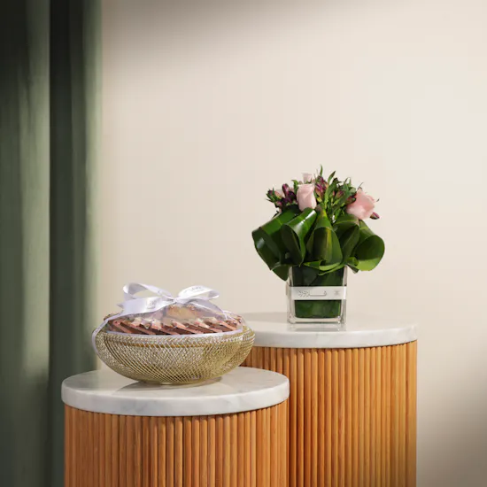 Levo Chocolates Box | Nature's Beauty Flower Vase