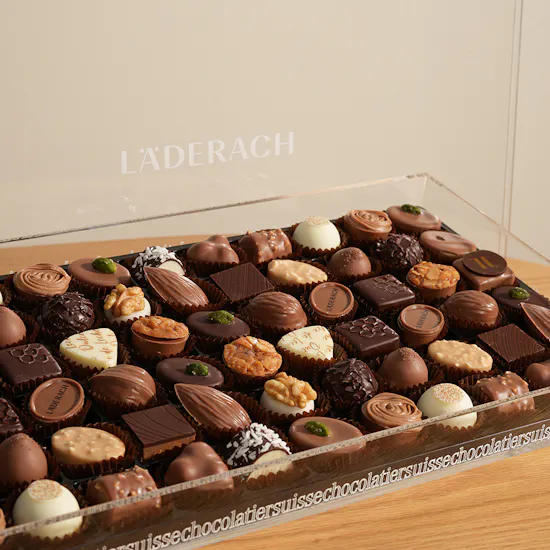 Läderach Assorted Plexi Chocolate Box