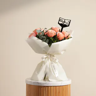 Emirati Women's Day Roses Bouquet