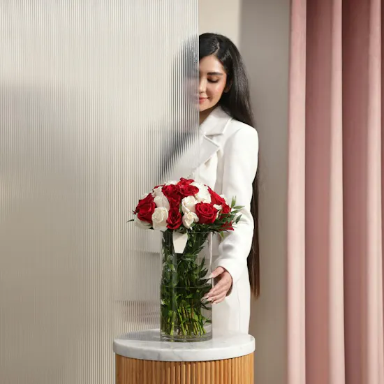 Velvet & Ivory Flower Vase
