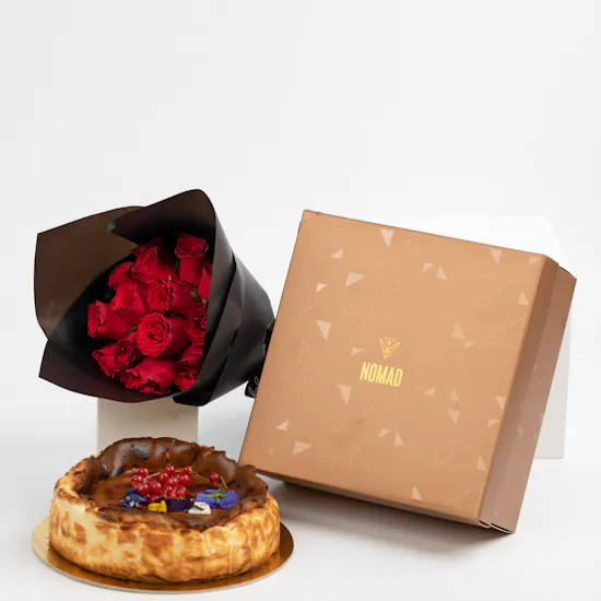 Nomad Cake | 15 Red Roses