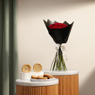Cheese Cloud Cookies Box | Elegant Roses Bouquet Cheese Cloud Cookies Box | Elegant Roses Bouquet