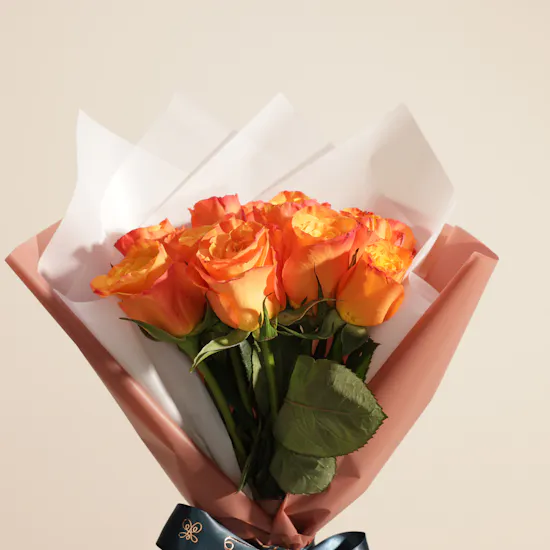 Floward Medium Chocolate Box | Afterglow Flower Bouquet