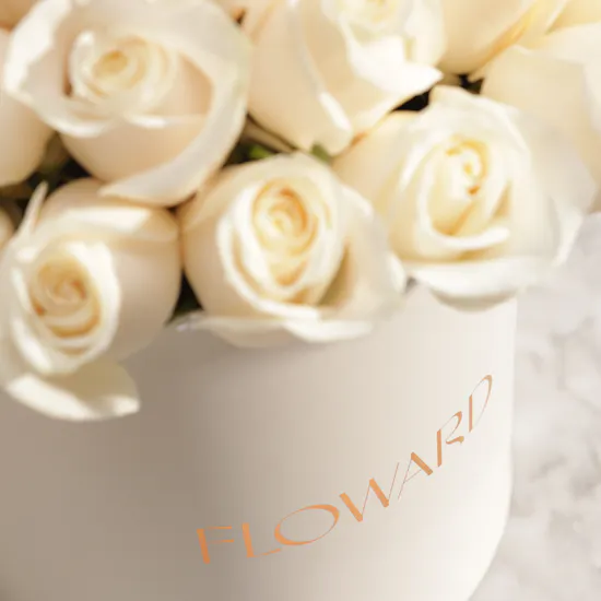 Whisper-Soft White Roses Box | 25 Roses
