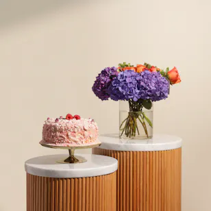 Sucre de Nada La Vie en Rose Cake | Flowers Bouquet Sucre de Nada La Vie en Rose Cake | Flowers Bouquet