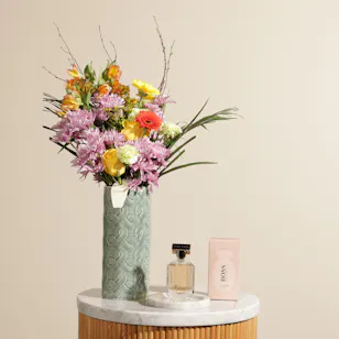 Hugo Boss The Scent For Her EDP | Classic Charm Flowers
