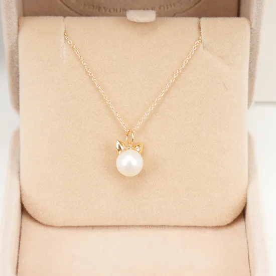 Joolz Pearl Baby Necklace | White Roses