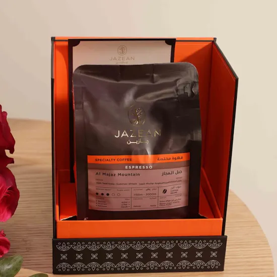Jazean Al Majaz Mountain Coffe | Fuchsia Roses