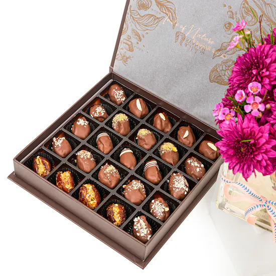 Svanah Dates with Chocolate Box | Purple Flowers
