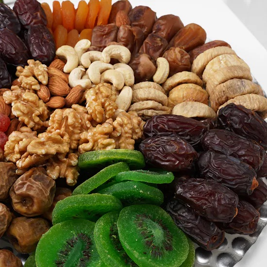 Sinwan Dried Fruits & Nuts Date Platter | Roses