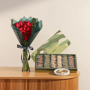 Nagwa Wrapped Rahash Wafer Biscuit Box | Blush Serenity Flowers