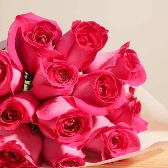 Alluring Roses Bouquet | 12 Flowers