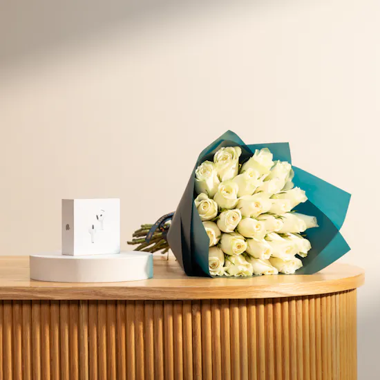 Apple AirPods 4 with Active Noise Cancellation | Moonlight Beauty Rose Bouquet