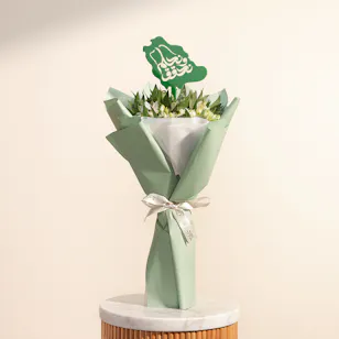 Saudi National Day Elegant Bouquet Saudi National Day Elegant Bouquet
