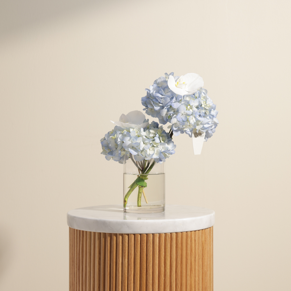 Double Hydrangea & Orchid Flowers Vase