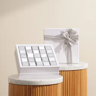 Le Chocolatier Dubai I Love You Classic Chocolate Box