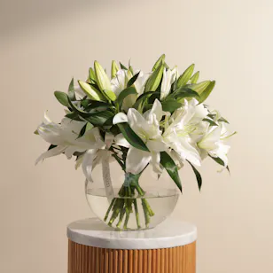 Elegant White Lilies Vase | 20 Flowers