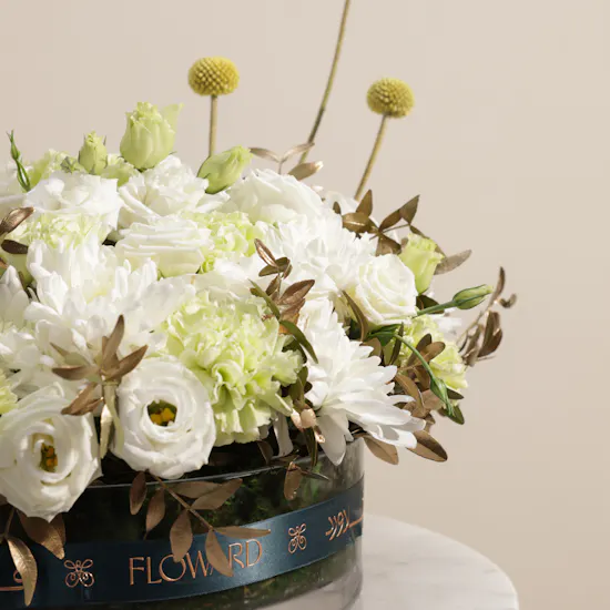 Pearl Elegance Flower Vase