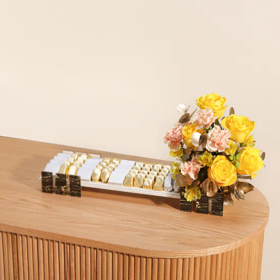 Floward Chocolate Tray | Shiny Flowers
