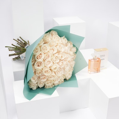 coco mademoiselle &Hand Bouquet 
