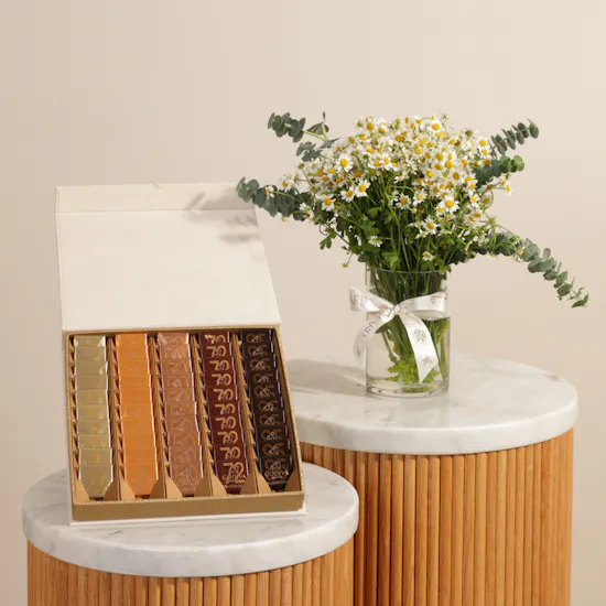 Godiva Fabric Carré Chocolate Box | Delightful Breeze Flower Vase