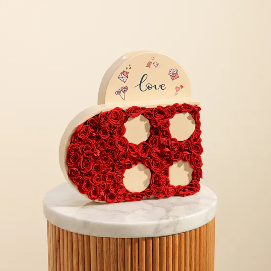 Lovely Heart Shape Rose Box