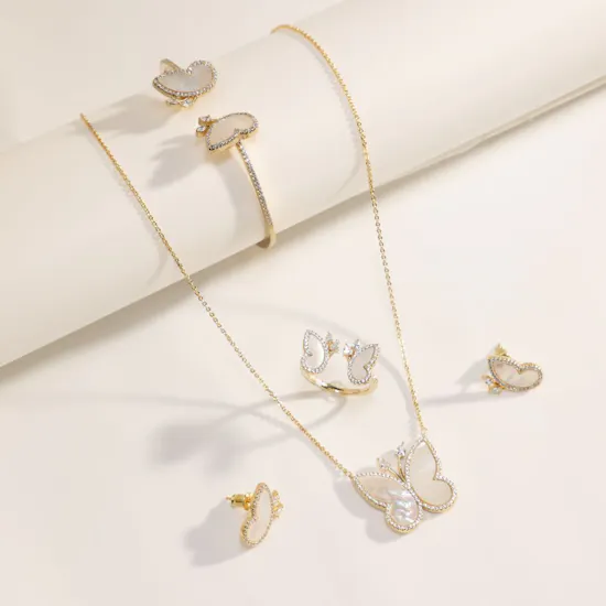 Alvira Butterfly Zerconia Gold Plated Jewelry Set