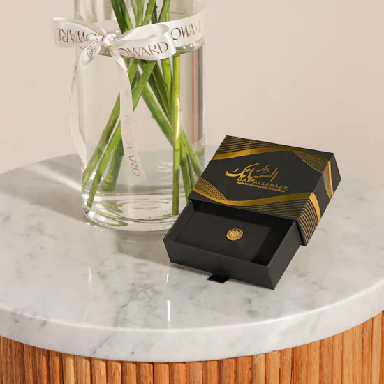 Dar Al Sabaek ¼ Gold Lera | Pink Grace Lily Vase