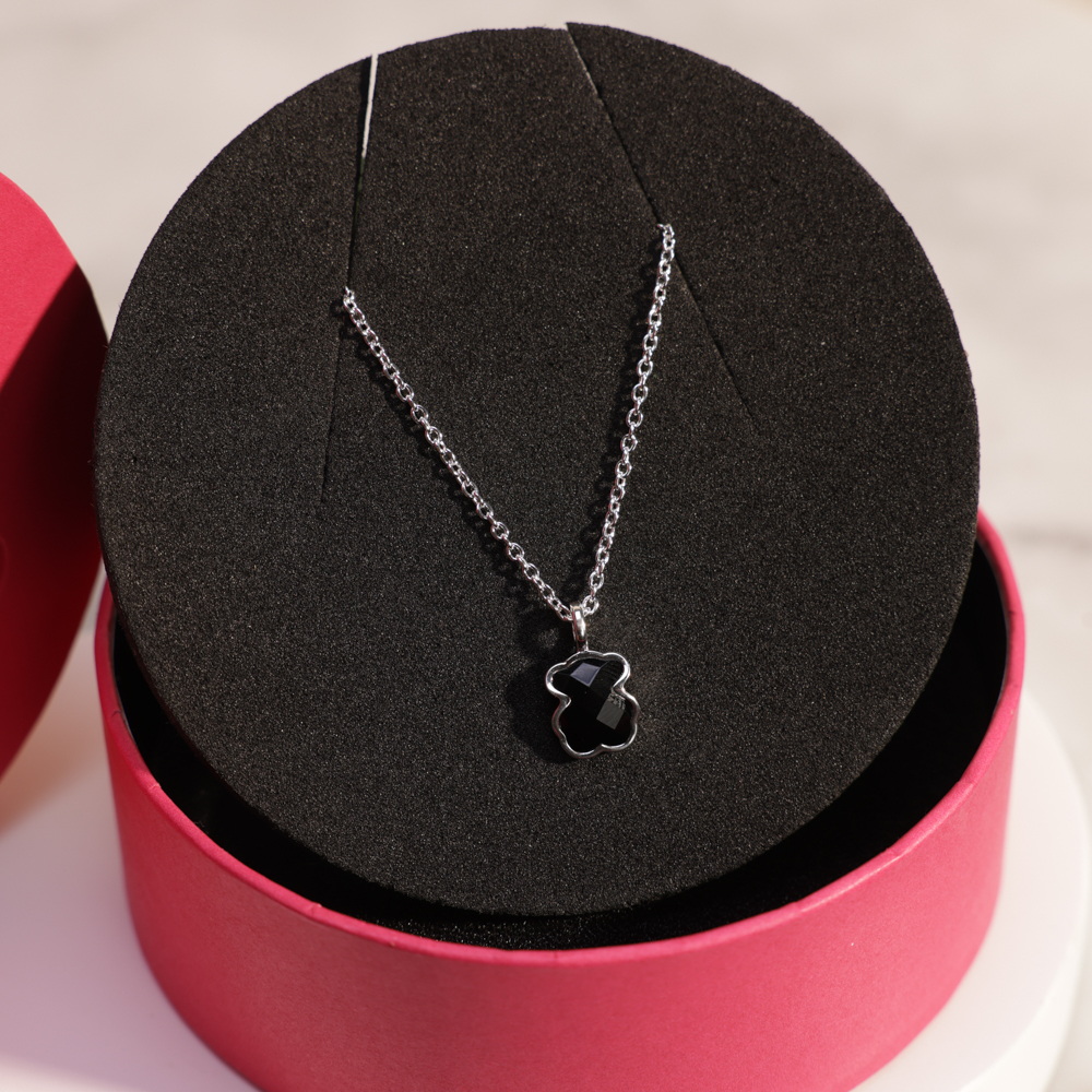 قلادة العقيق اليماني الفضية من توس