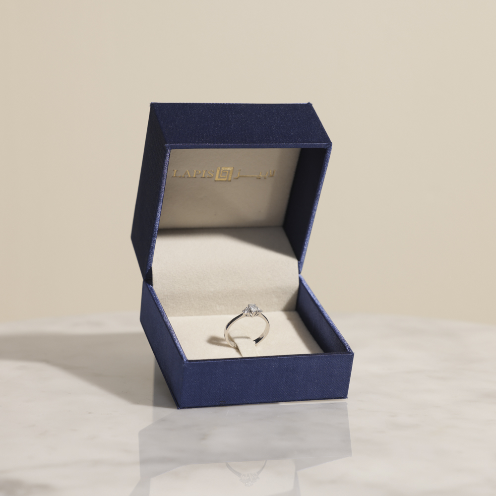 خاتم سولتير من لابيز