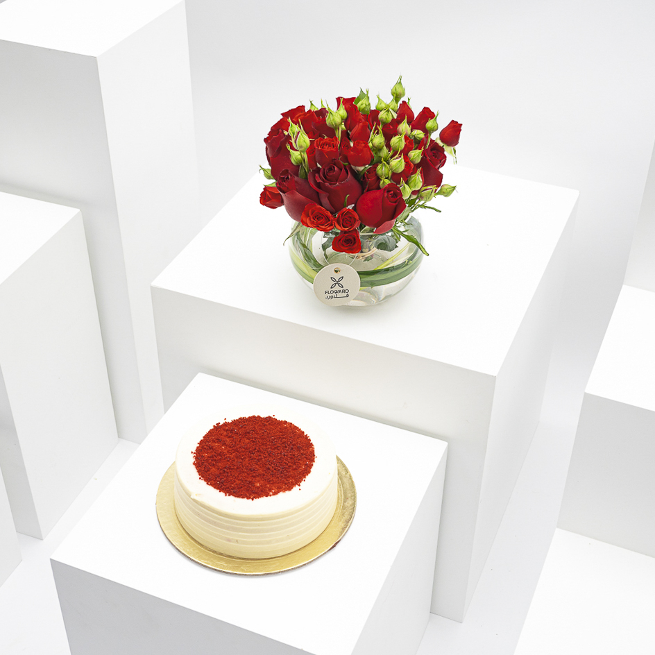 كيكة الرد فلفت من منش بيكري | زهور حمراء 