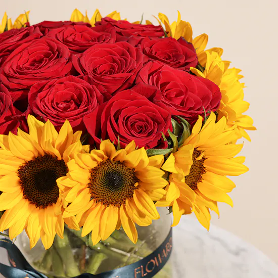Radiant Flowers Vase
