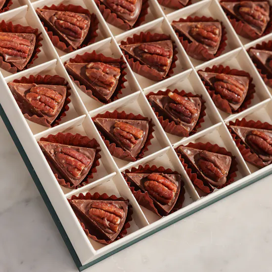 Floward Pecan Salted Caramel Medium Chocolate Box
