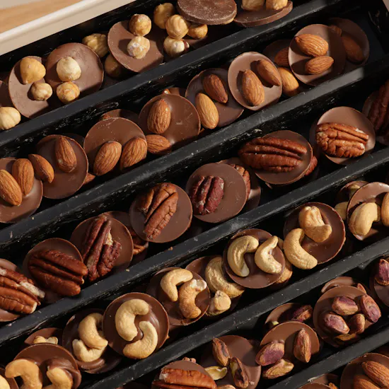 Revan Chocolate Nuts Box