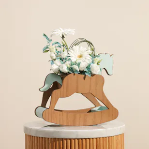 Floward Baby Boy White Flowers Pony