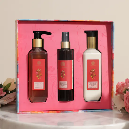 Forest Essentials Iced Pomegranate & Lemon Set | Bright Flowers