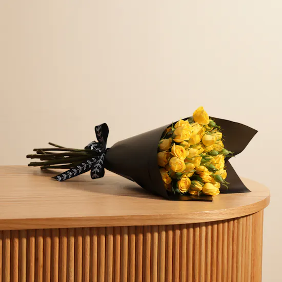 Yellow Baby Rose Bouquet | 12 Flowers