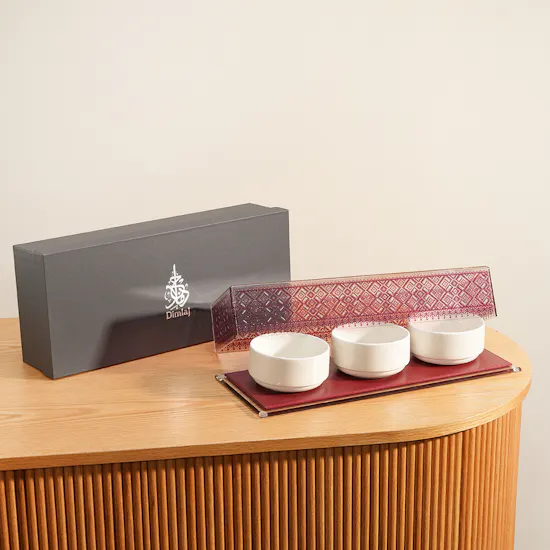 Dimlaj Darza Serving Bowls & Tray Porcelain Set