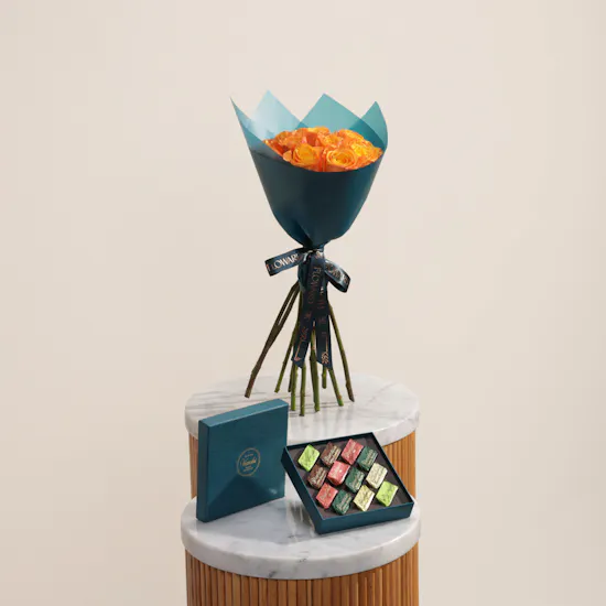 Venchi Murrine Gianduiotto Blue Gift Box | Bright Flower Bouquet
